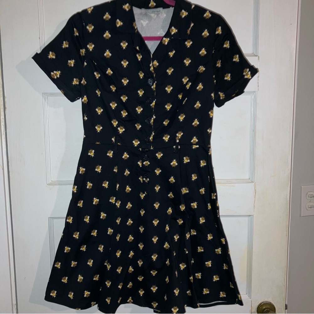 Elegant Black Floral Mini Dress
